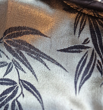 Vintage drakt i asiatisk stil str S