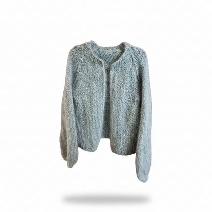 Helt ny hjemmestrikket Bjørk cardigan str M